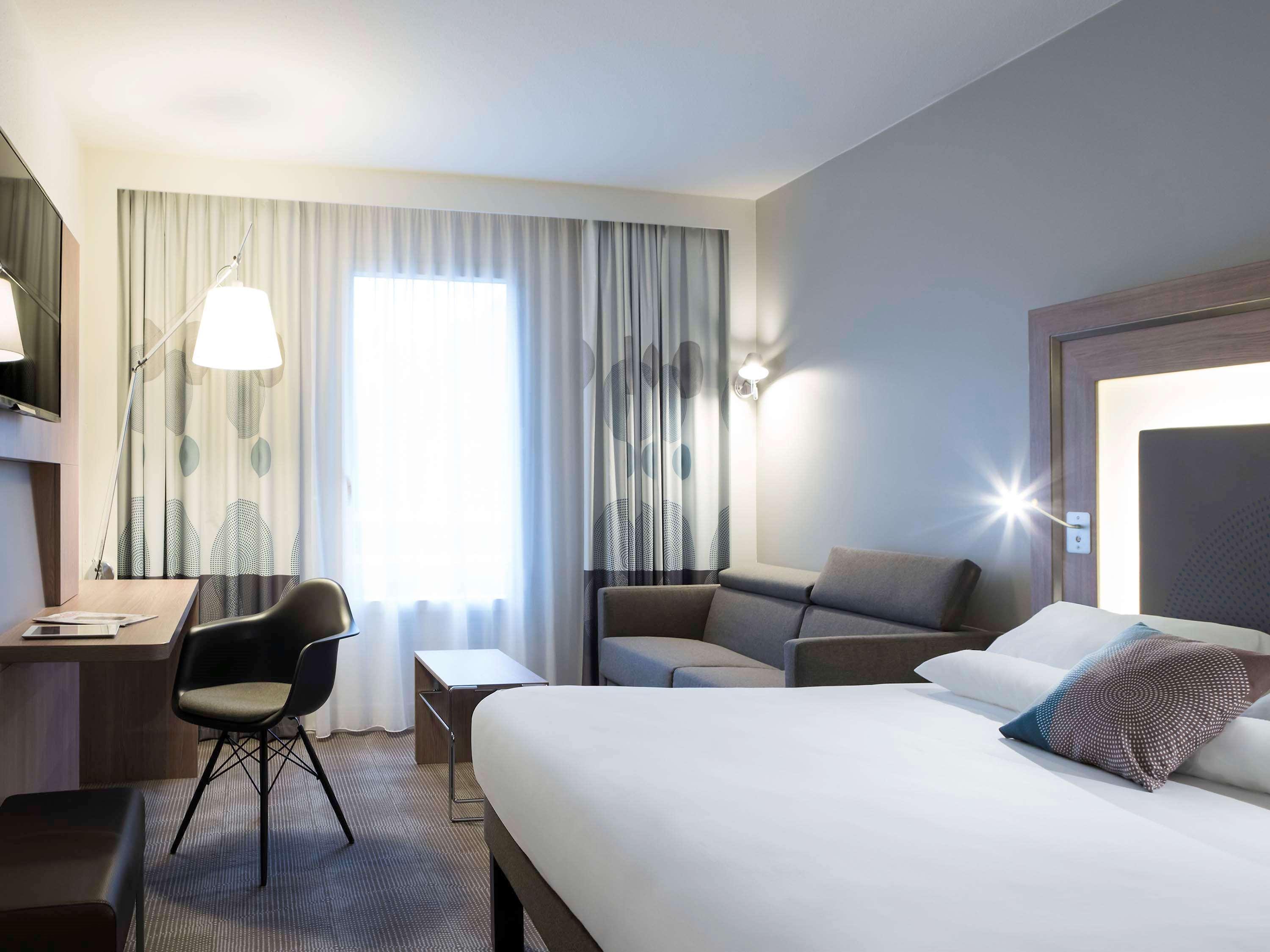 Novotel Chateau De Hotel 4*